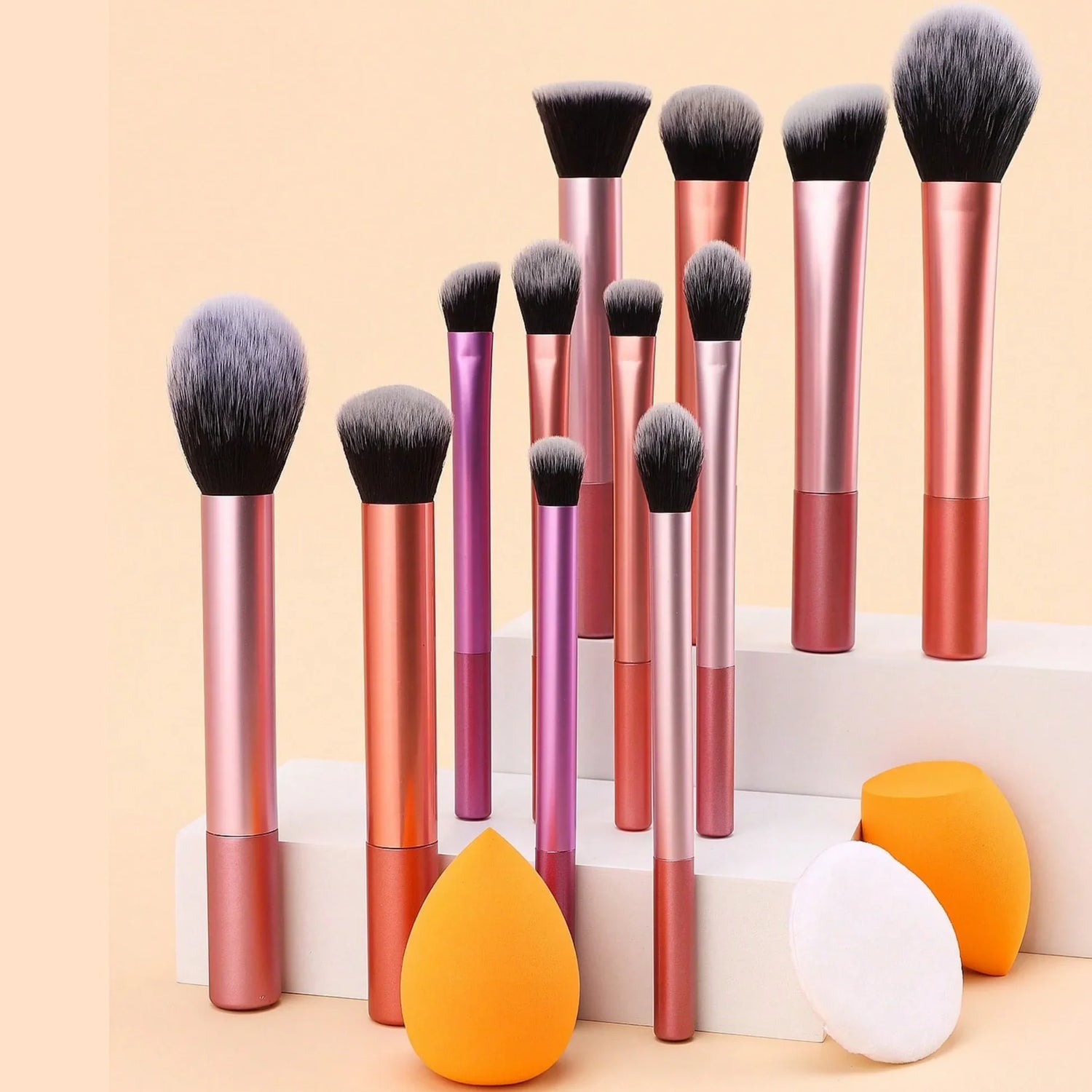 Brochas e instrumentos de Maquillaje